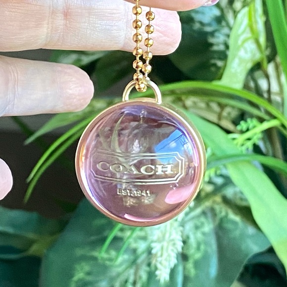 Coach Rare 3D round ball bag charm key fob in lilac pink with gold trim - HTF - Picture 2 of 6